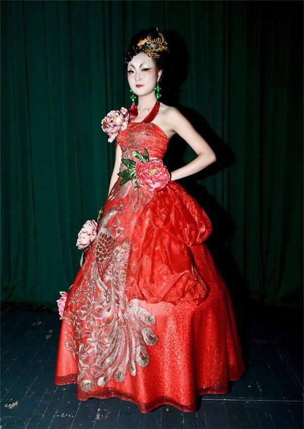 美容(róng)美(měi)发化妆比赛(sài)作品(pǐn) 美容美发(fā)化妆比赛作品