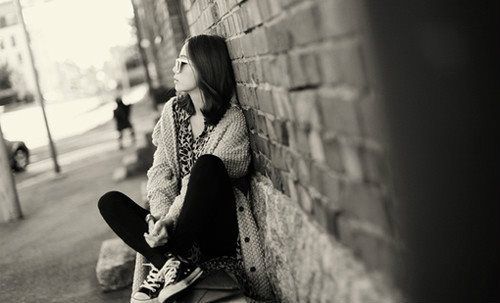 拍(pāi)照姿势大全 拍照姿势大(dà)全
